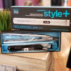 Paul Mitchell Express Ion Style +
